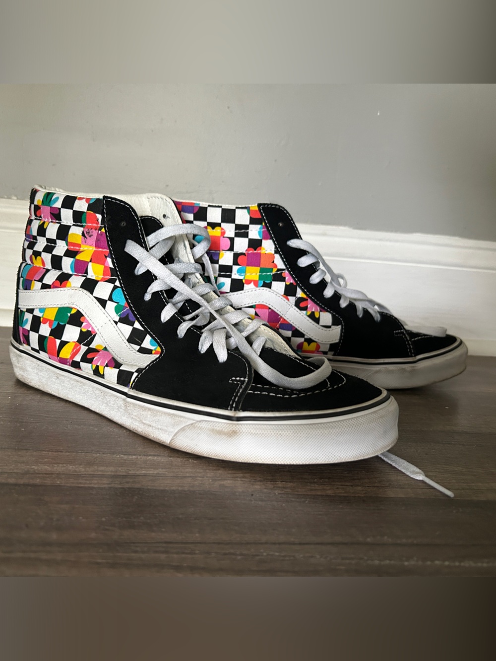 Vans High-Top Sneakers in Black with Multicolor Checkerboard Floral